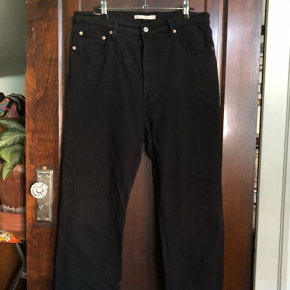Levi’s rib cage strait ankle jeans - black - like new